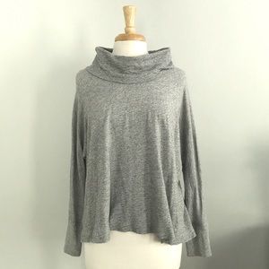 BANANA REPUBLIC | GREY OVERSIZED TURTLENECK